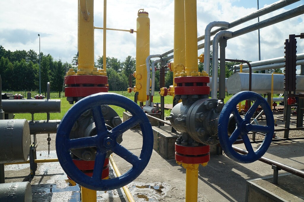 German gas storage facility with natural gas pipelines and control valves